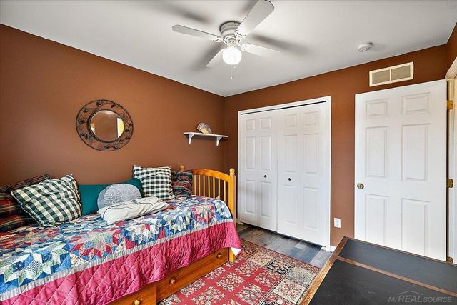 741 Inverness Drive, Oxford Twp, MI 48371
