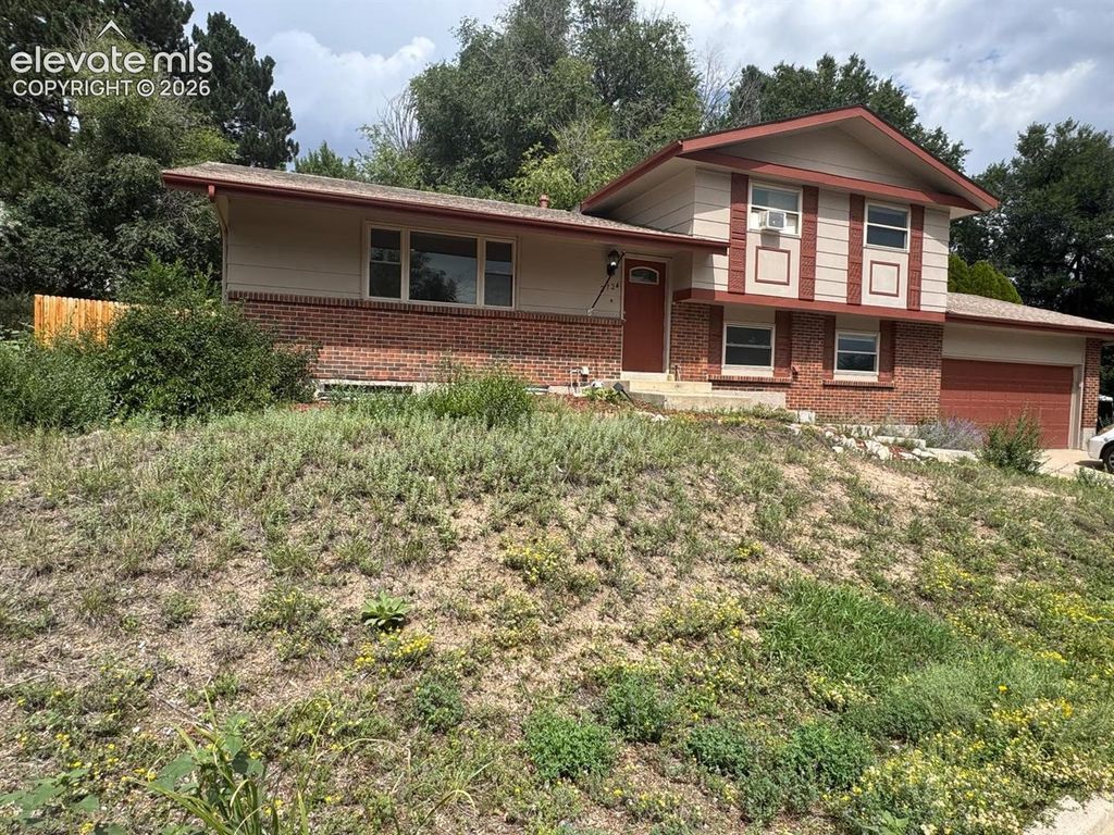 2724 Penacho Circle, Colorado Springs, CO 80917 — exterior