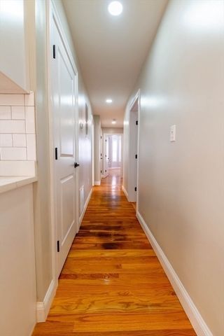 28-30 Chestnut 3, Boston, MA 02130