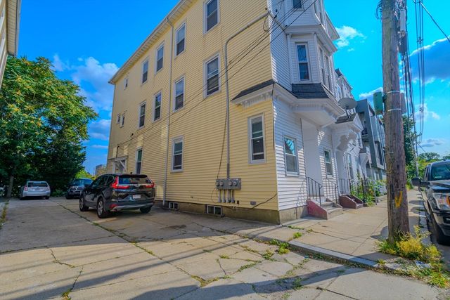 28-30 Chestnut 3, Boston, MA 02130