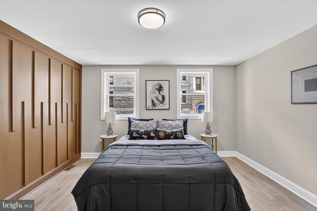 1832 S 9TH ST, Philadelphia, PA 19148