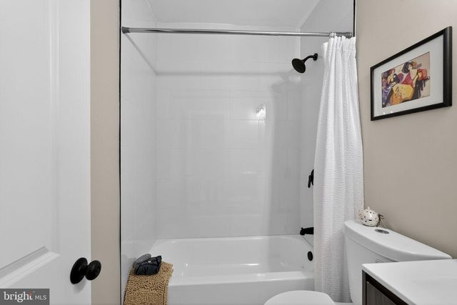 1832 S 9TH ST, Philadelphia, PA 19148