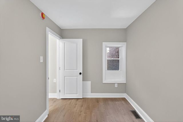 1832 S 9TH ST, Philadelphia, PA 19148