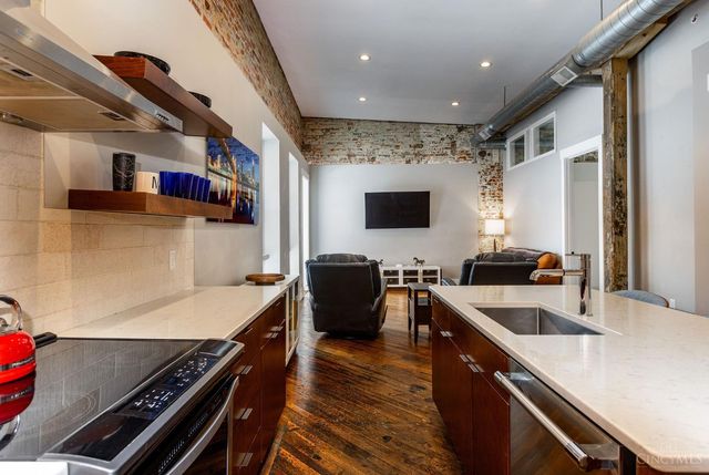 808 Elm Street, Cincinnati, OH 45202