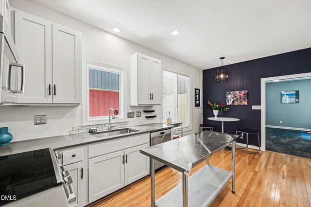 9 Tottenham Lane, Chapel Hill, NC 27517
