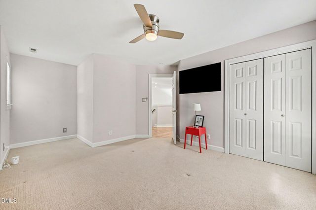 9 Tottenham Lane, Chapel Hill, NC 27517