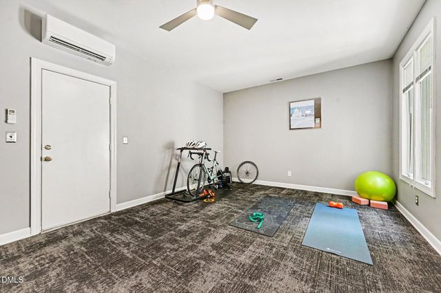 9 Tottenham Lane, Chapel Hill, NC 27517