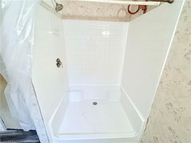 415 Hughes Grove Church Road, Thomasville, NC 27360