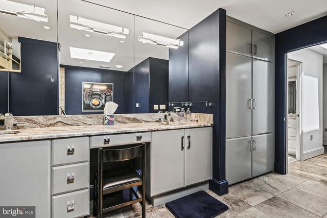 1 REGENCY CT #1, Baltimore, MD 21208
