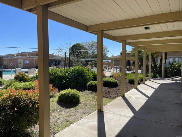 3660 Vista Campana North 16, Oceanside, CA 92057