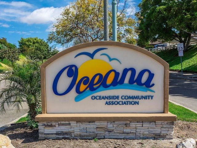 3660 Vista Campana North 16, Oceanside, CA 92057