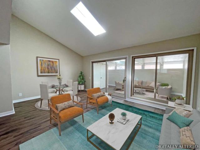 3660 Vista Campana North 16, Oceanside, CA 92057