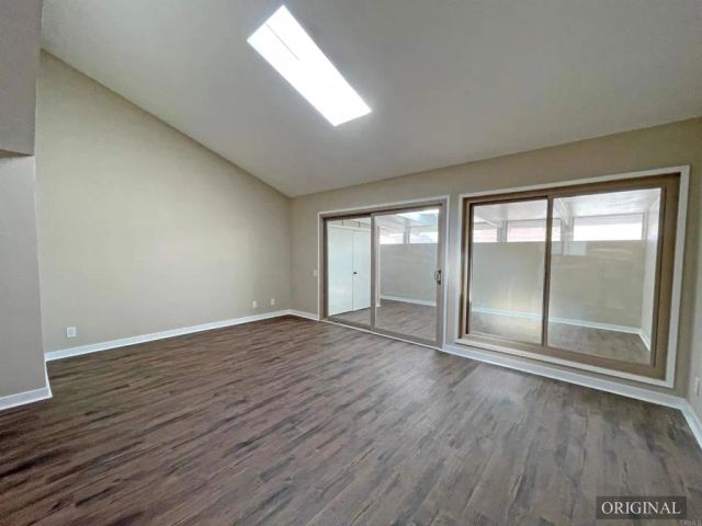 3660 Vista Campana North 16, Oceanside, CA 92057