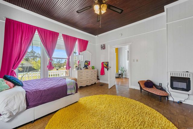 104 Court Square Road, El Paso, AR 72045