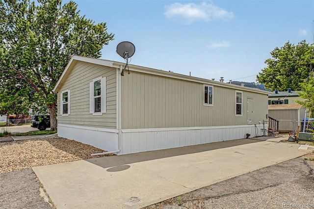 25 Zodiac Street, Golden, CO 80401