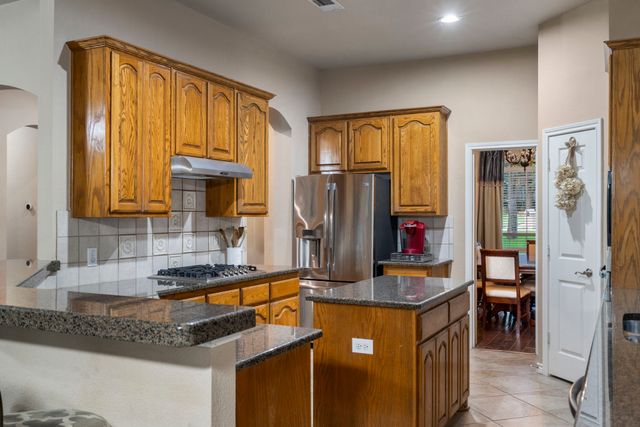 3711 Windsor Parkway, Corinth, TX 76210