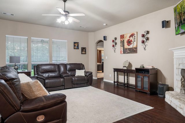 3711 Windsor Parkway, Corinth, TX 76210