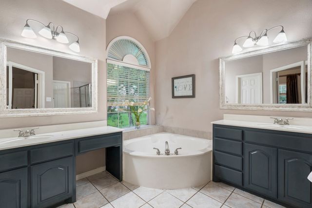 3711 Windsor Parkway, Corinth, TX 76210