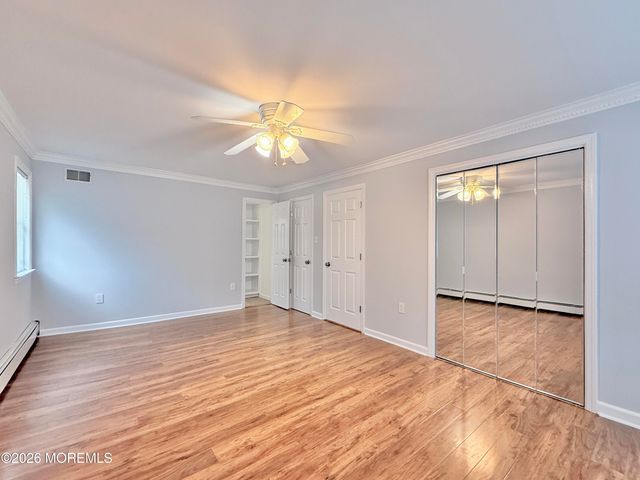 27 3rd Avenue, Toms River, NJ 08757