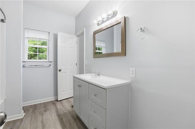 820 Magna Carta Drive NW, Atlanta, GA 30318