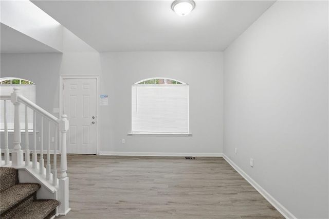 820 Magna Carta Drive NW, Atlanta, GA 30318