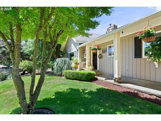 29555 S BEAVERCREEK Rd, Mulino, OR 97042