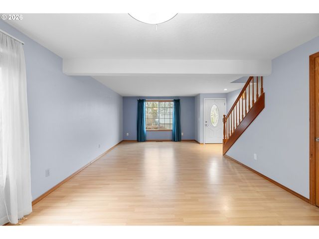 21612 Sw KRISTIN Ct, Beaverton, OR 97003