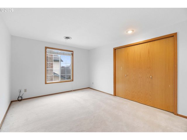 21612 Sw KRISTIN Ct, Beaverton, OR 97003