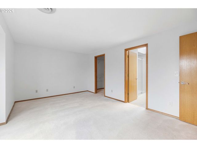 21612 Sw KRISTIN Ct, Beaverton, OR 97003