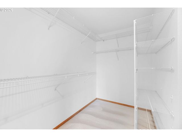 21612 Sw KRISTIN Ct, Beaverton, OR 97003