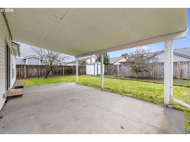 21612 Sw KRISTIN Ct, Beaverton, OR 97003