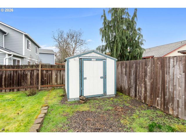 21612 Sw KRISTIN Ct, Beaverton, OR 97003