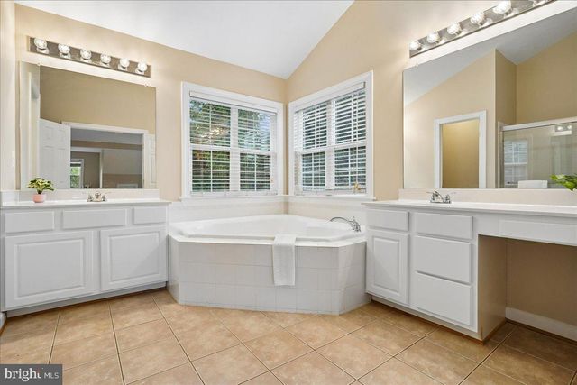 15361 WARM SPRINGS LN, Manassas, VA 20112