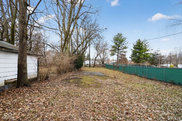 3922 Rookwood Avenue, Indianapolis, IN 46208