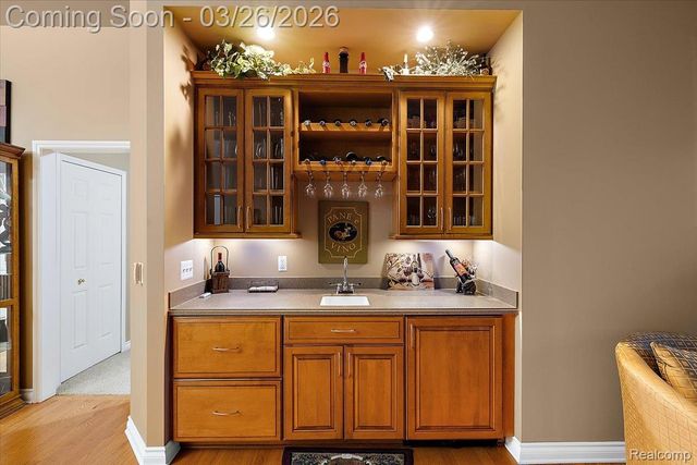 13071 Burningwood Drive, Washington Township, MI 48094