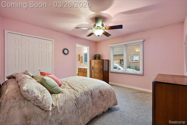 13071 Burningwood Drive, Washington Township, MI 48094