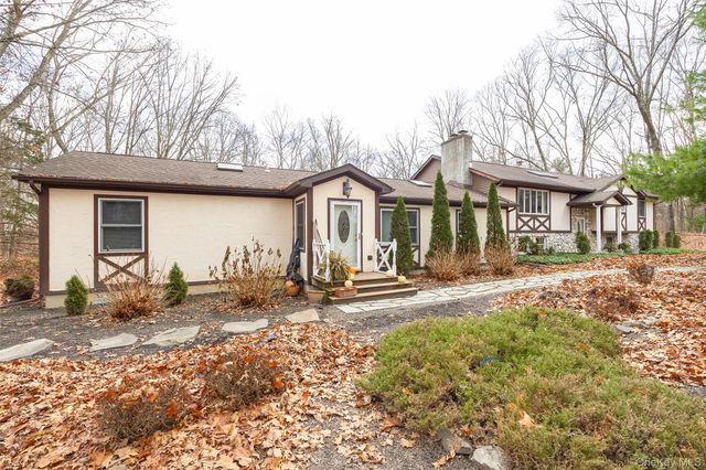 4 Kilmer Road, Hyde Park, NY 12538