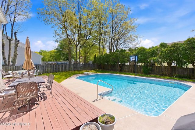 34 Jessica Drive, Howell, NJ 07731