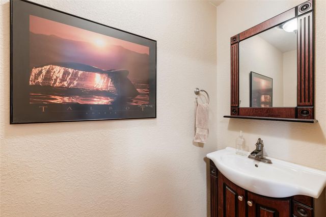103 Ridge Oak DR, Wimberley, TX 78676