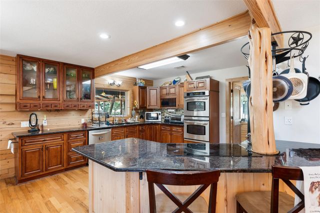 103 Ridge Oak DR, Wimberley, TX 78676