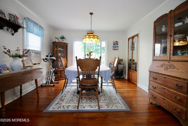 42 Barkalow Avenue, Freehold, NJ 07728