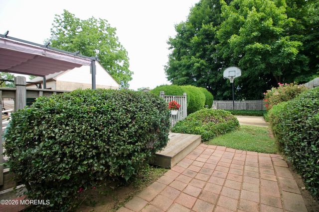 42 Barkalow Avenue, Freehold, NJ 07728