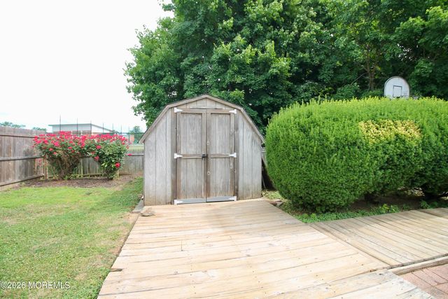 42 Barkalow Avenue, Freehold, NJ 07728