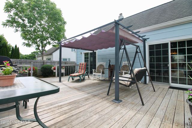 42 Barkalow Avenue, Freehold, NJ 07728