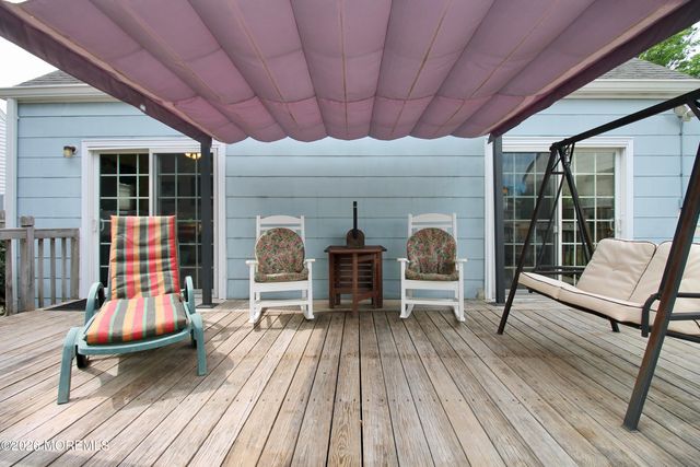 42 Barkalow Avenue, Freehold, NJ 07728