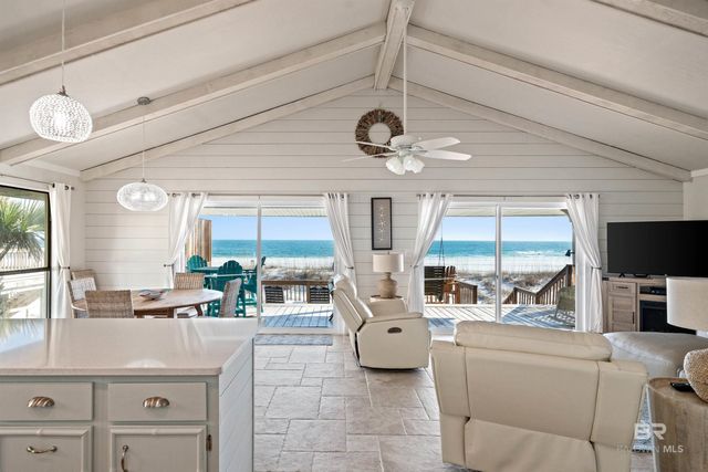 1647 W Beach Boulevard 1647, Gulf Shores, AL 36542