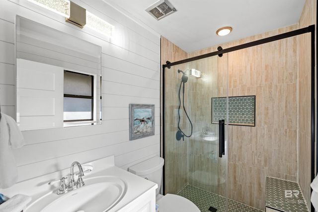 1647 W Beach Boulevard 1647, Gulf Shores, AL 36542