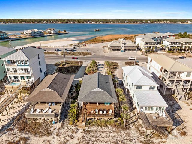 1647 W Beach Boulevard 1647, Gulf Shores, AL 36542