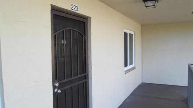 3321 NW 47th Terrace 223, Lauderdale Lakes, FL 33319