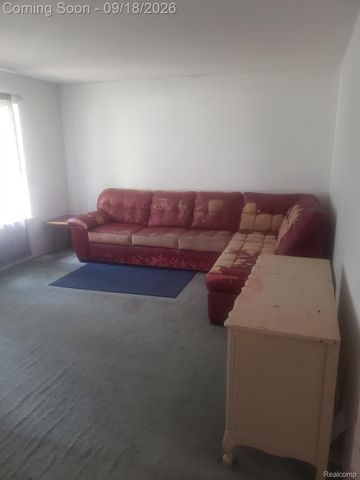 8436 Antwerp Drive, Sterling Heights, MI 48313